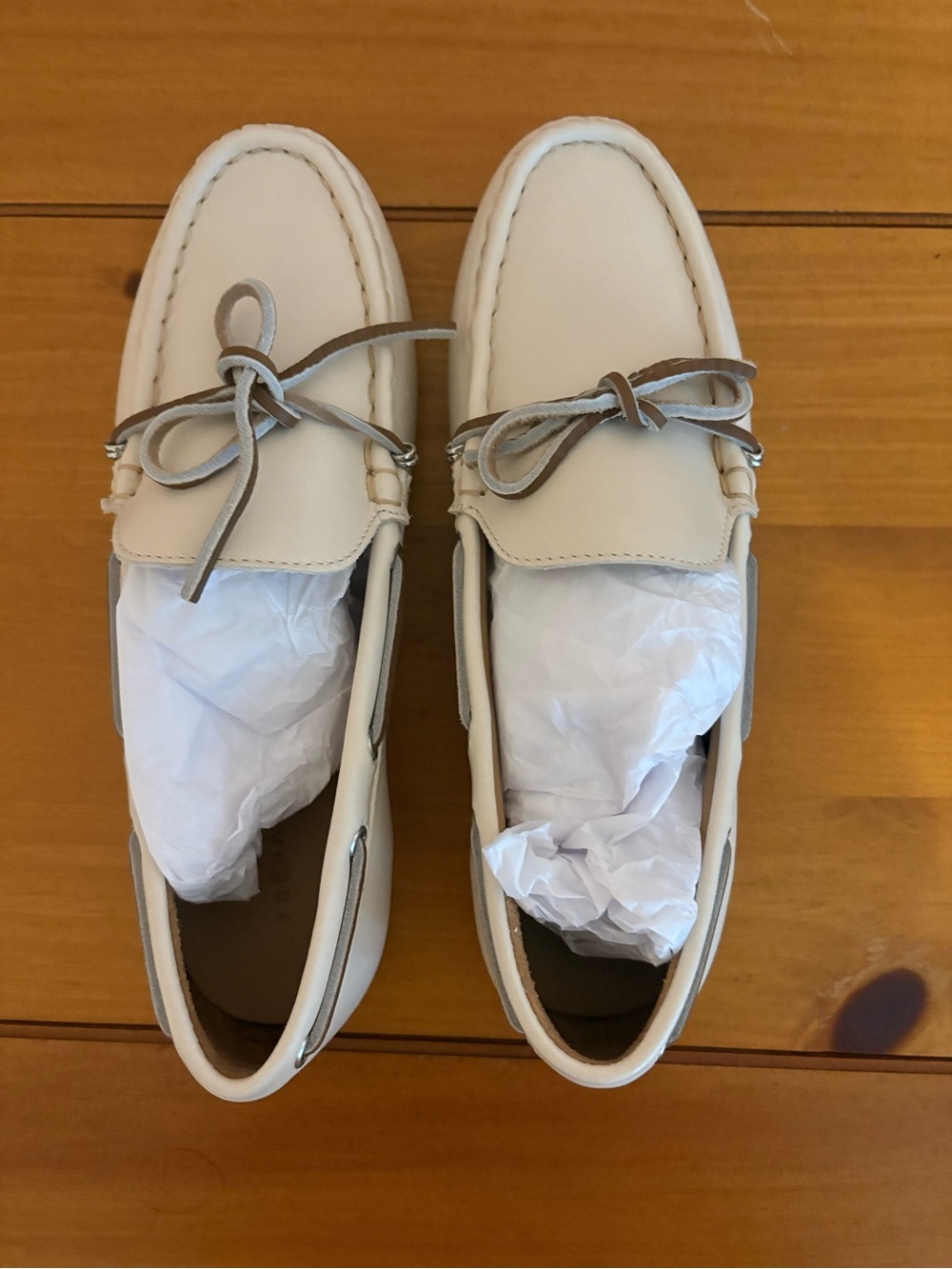 NWT Freda Salvador ‘Morgan’ boat shoes in Bone, sz 8, w/box and dust bag.